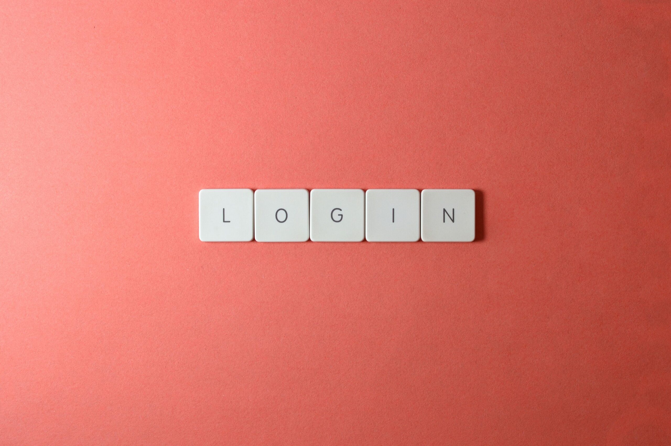 Empreendedor utilizando um sistema de Identificador de Conta para organizar o financeiro do seu negócio.